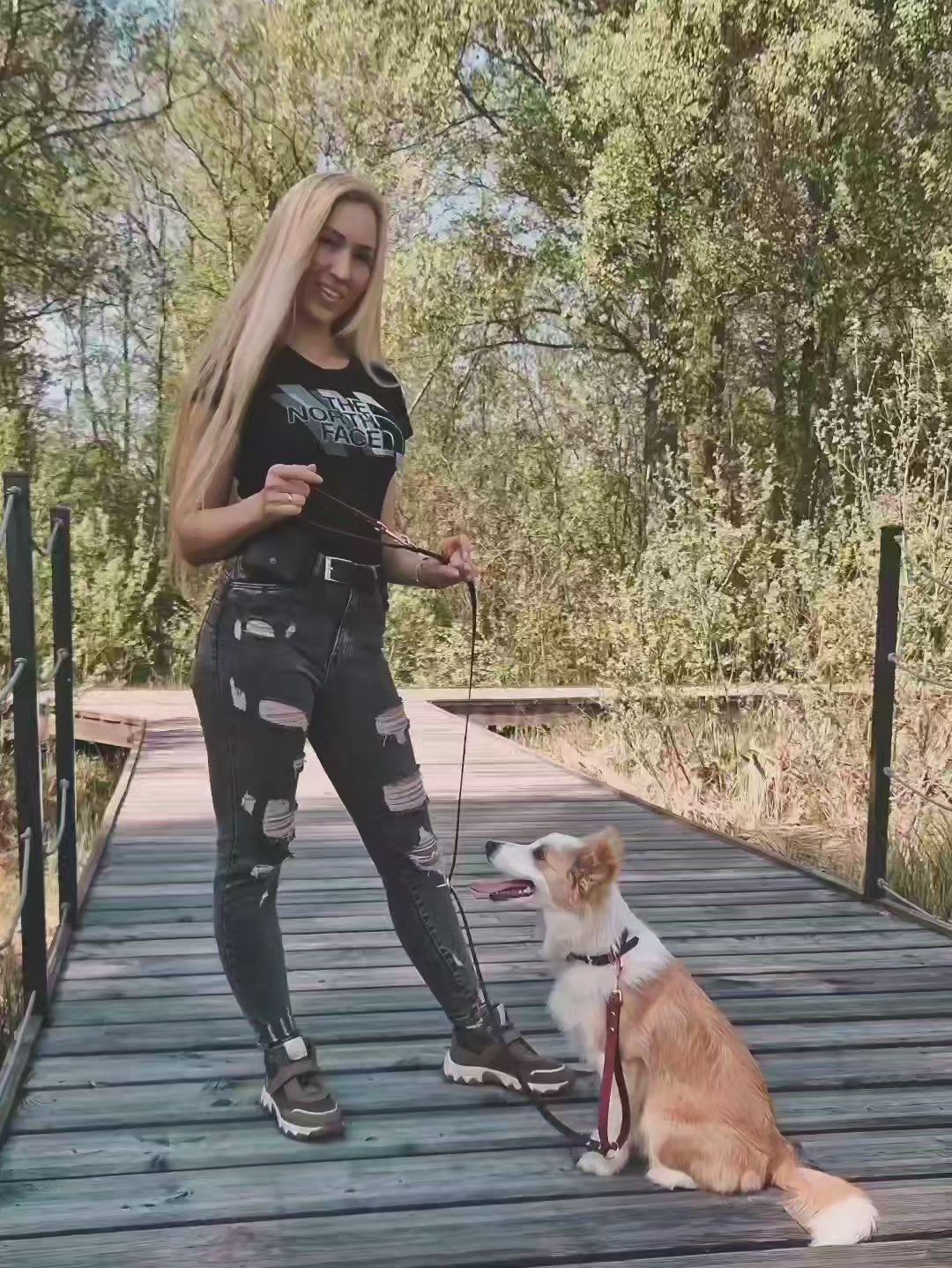 Video demonstration of a girl showcasing the versatile features of the Biothane Multifunctional Dog Leash with her dog. Explore the leash's functionality and style in action.